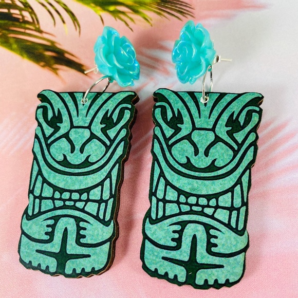 House Of Adornments Jewelry - Aqua Retro Tiki Image Earrings Pinup Luau OOAK